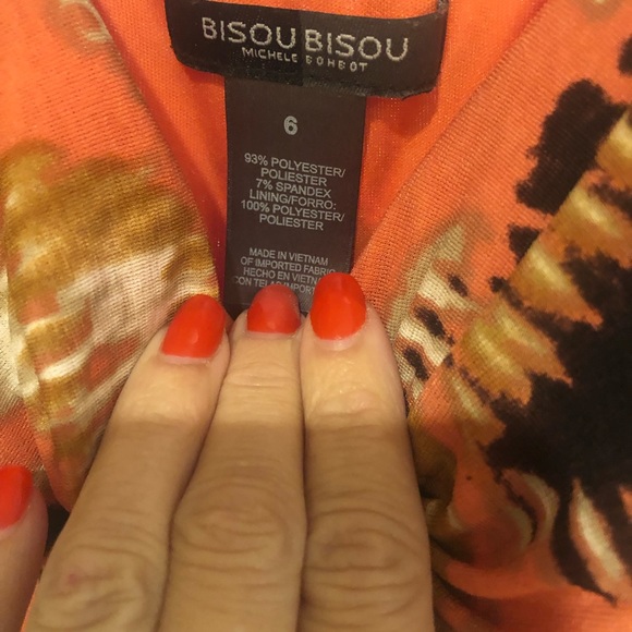 Tropical strappy sundress. True to size fit. - Picture 2 of 3